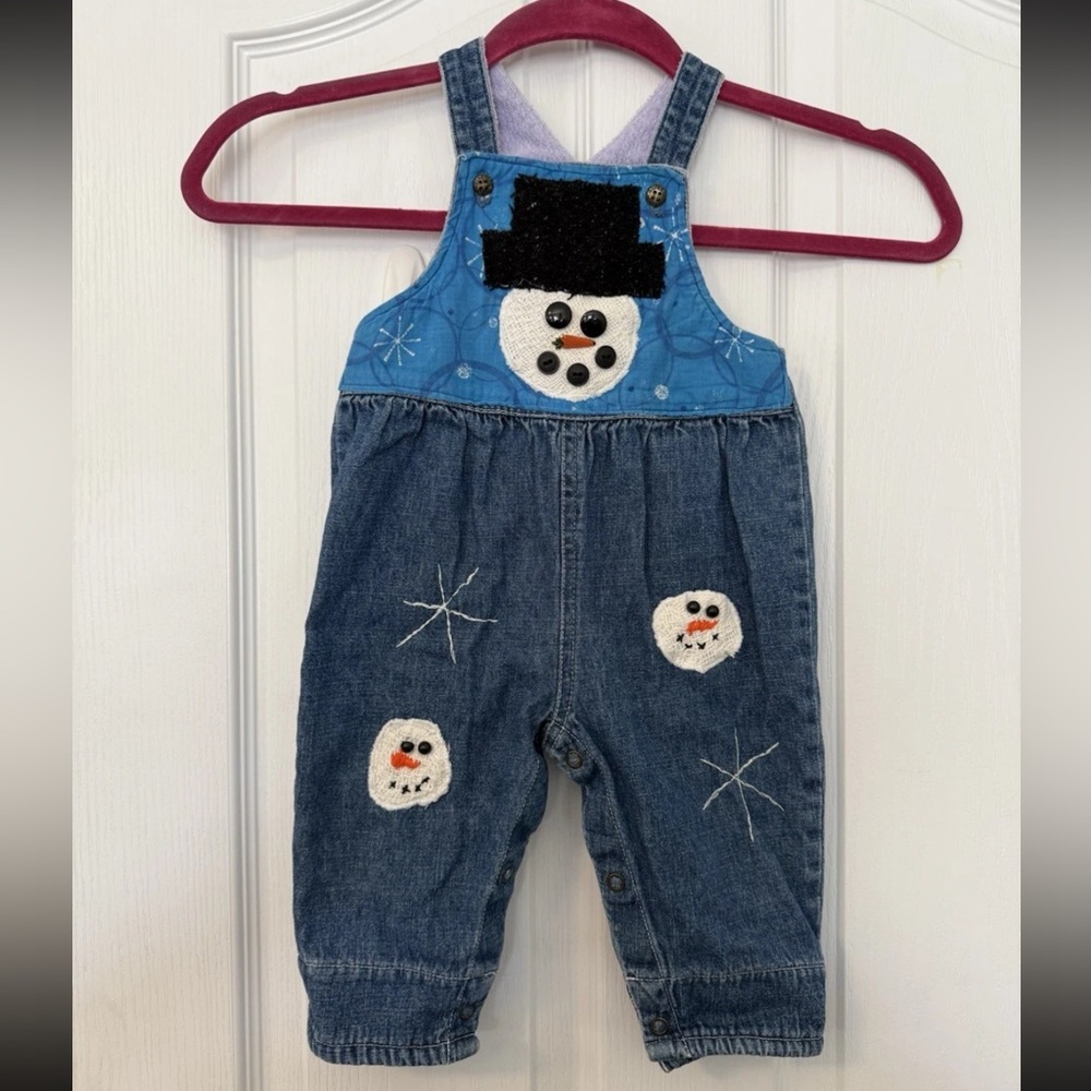 OshKosh B'gosh Blue Denim Snowman Overalls 6/9 Months